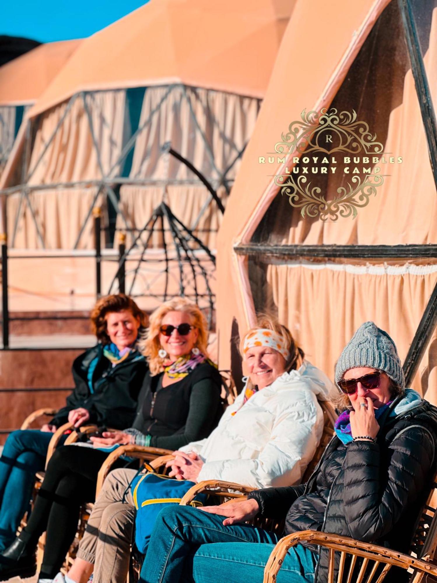 Апартаменти Rum Royal Bubbles Luxury Camp Ваді-Рам Екстер'єр фото